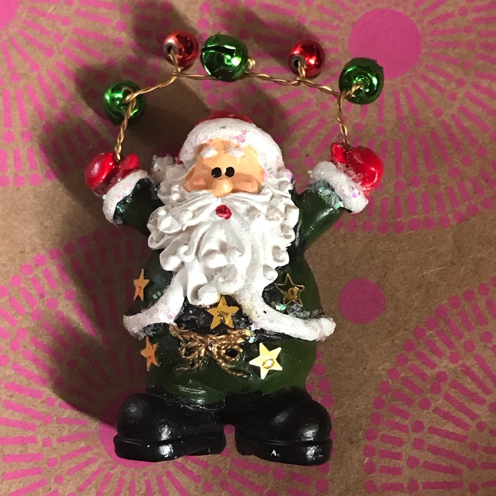 Christmas pin and bracelet set